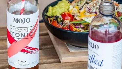 CBNDATA新消费周报 阿里发布真实社交“Real如我”，钉钉将推出“圈子”新功能，良品铺子上市首日开盘涨超44%，非酒精饮料及茶叶零售趋势分析